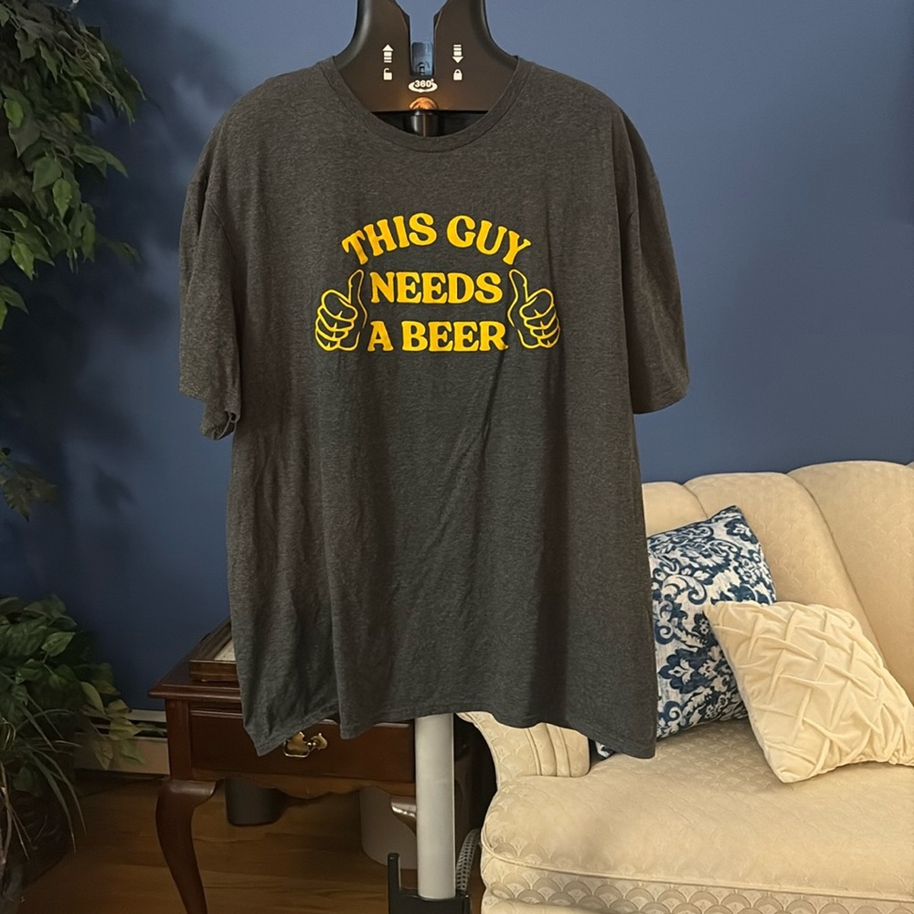 🤍Gray and Yellow Short Sleeve Tee with Beer Graphic
